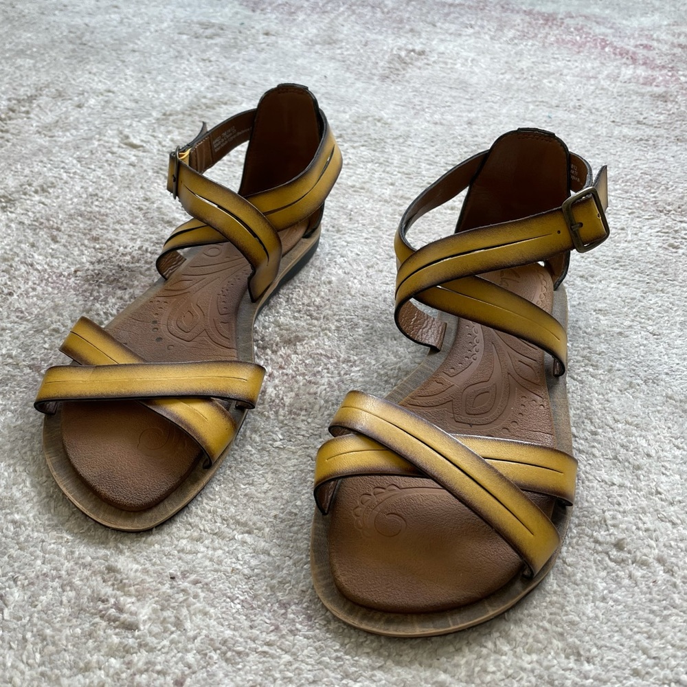 Clarks Yellow Strappy Sandals, size 7